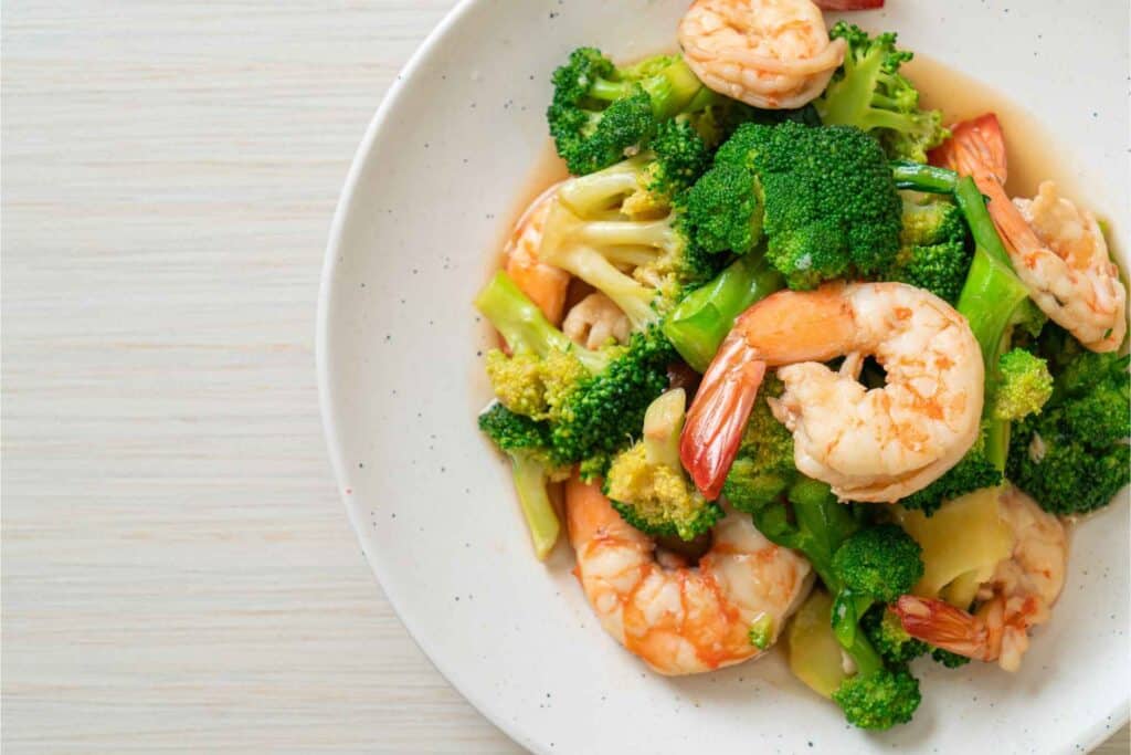 stir fried shrimp in plate